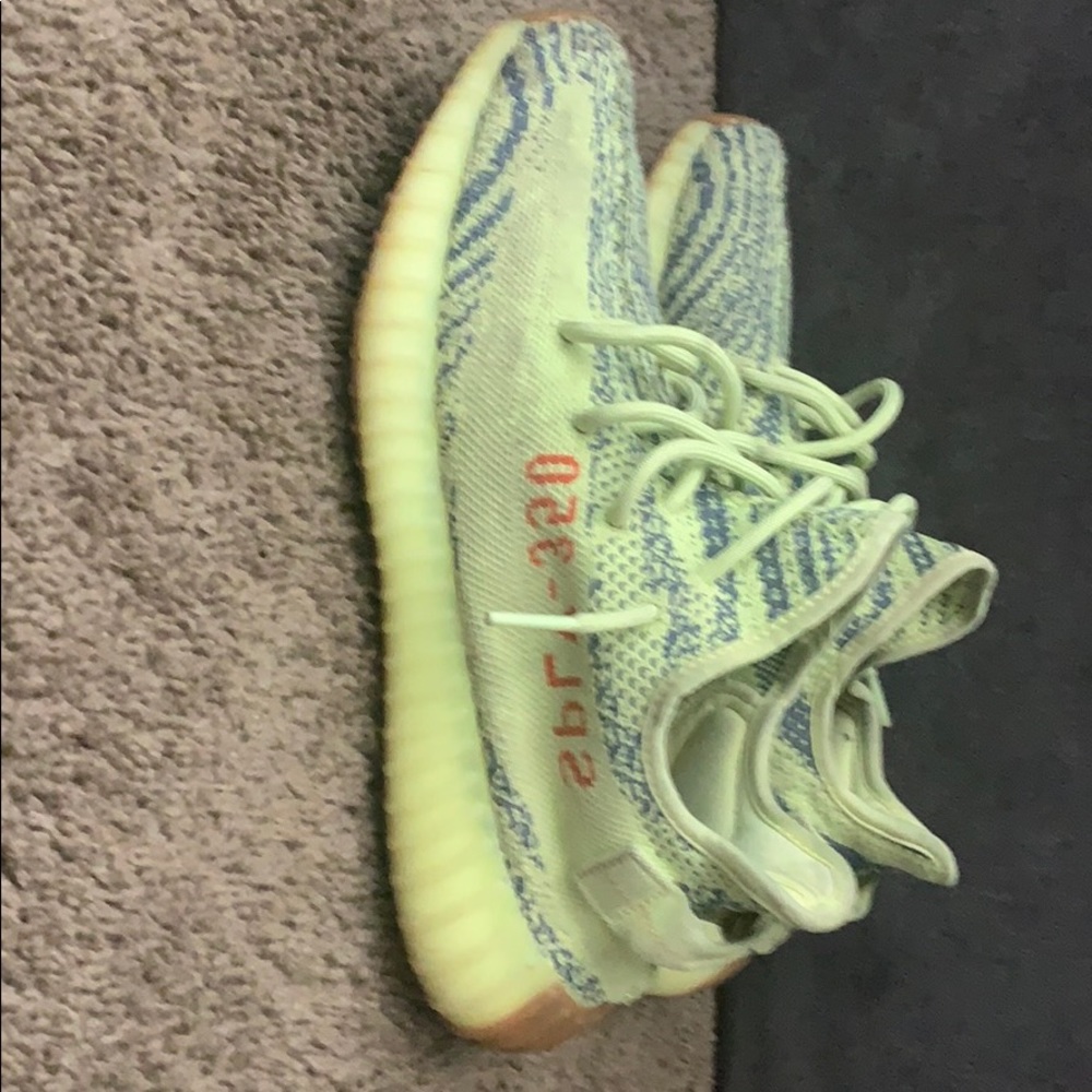 Yeezy 350 semi frozen yellow